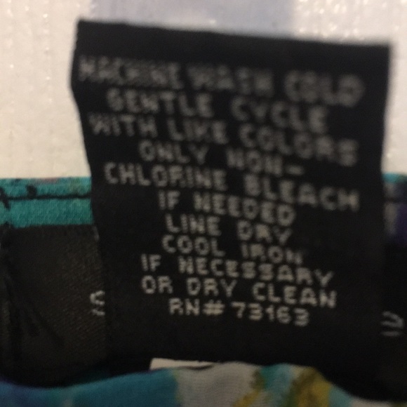 Beautiful and colourful midi flair XL Spense skirt. - Picture 5 of 6